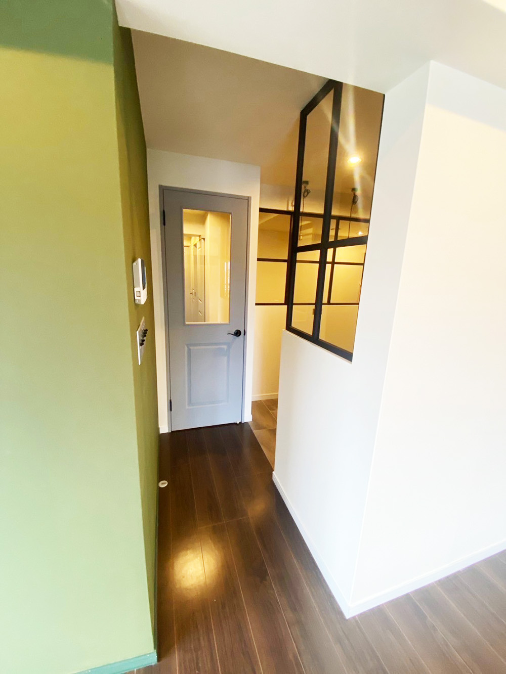 エクセレンス谷