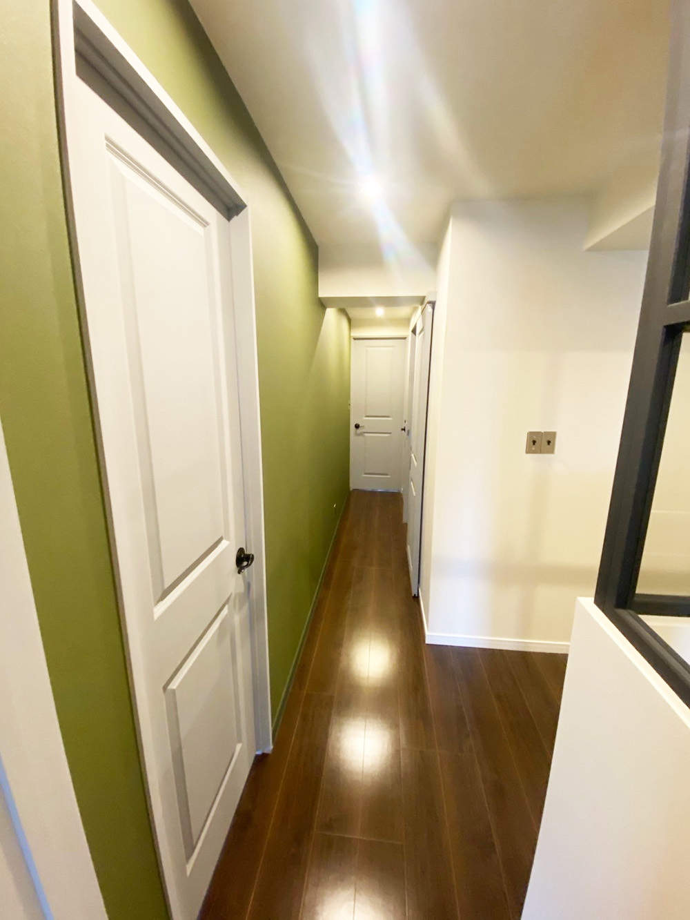 エクセレンス谷