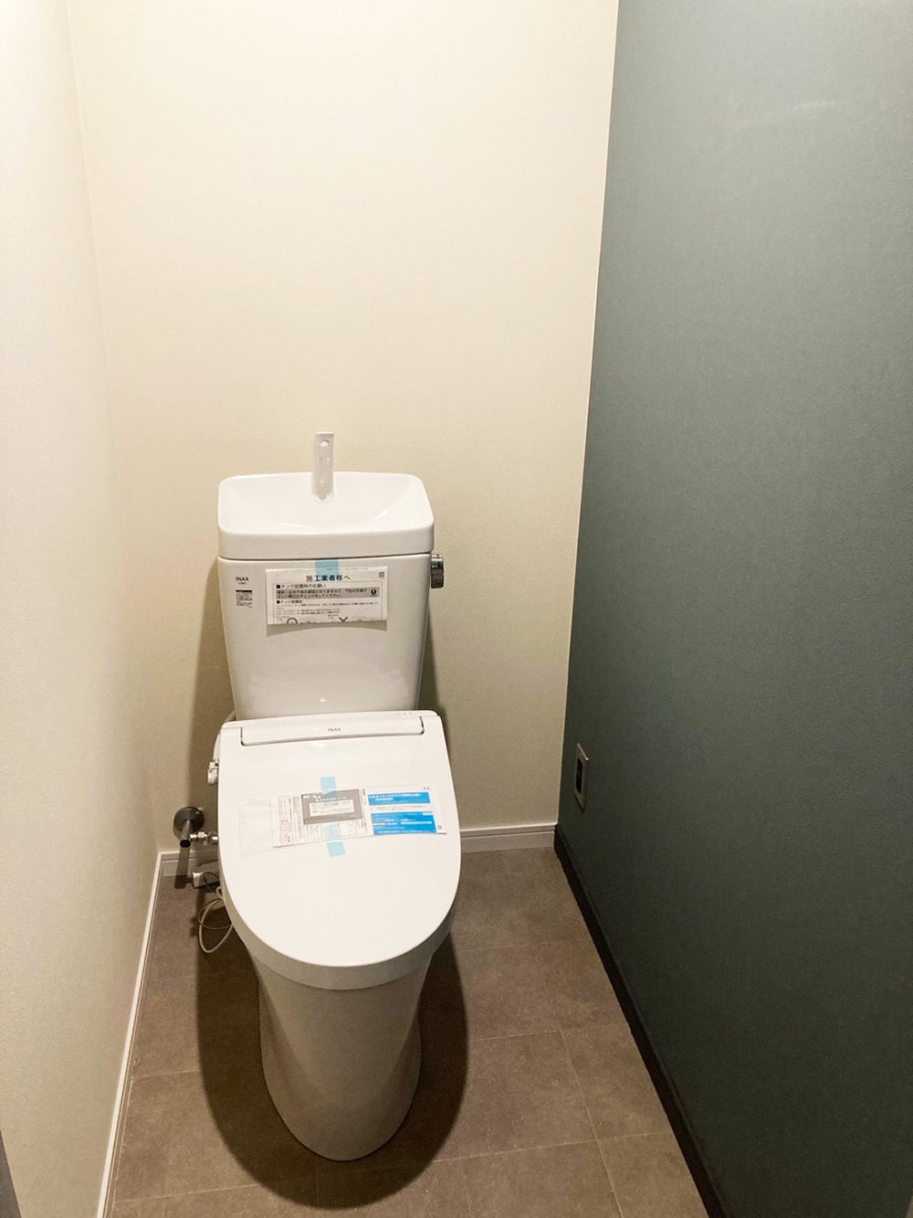 エクセレンス谷