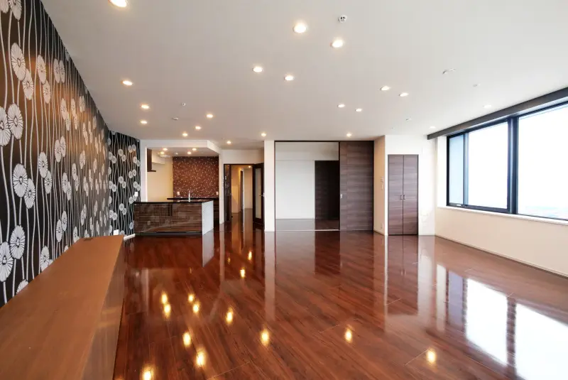 センターマークスタワー